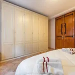 La Torretta Domus Guest house