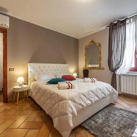 Konukevi La Torretta Domus