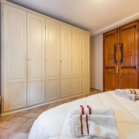 La Torretta Domus Pensión