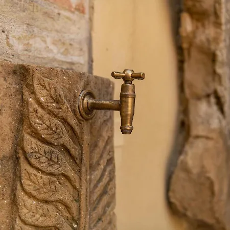 La Torretta Domus Pensión 4*